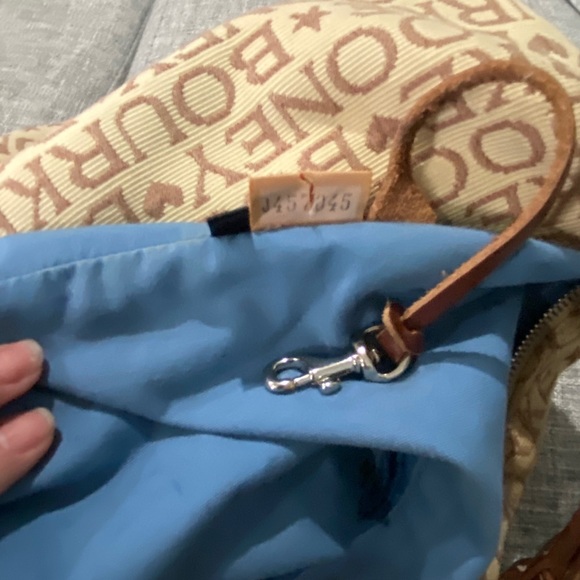 Dooney & Bourke purse - Picture 6 of 7